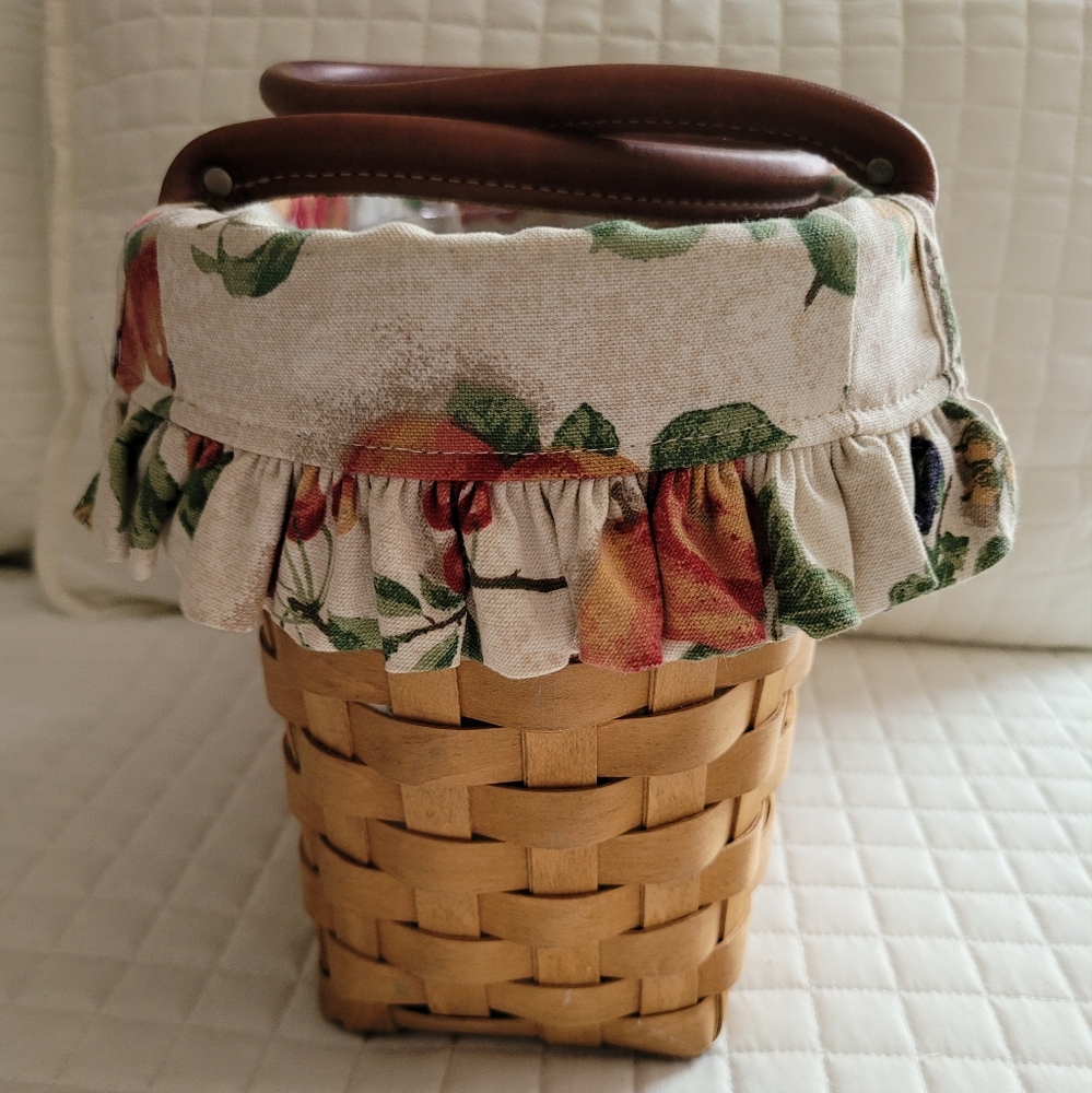 Longaberger Medium Boardwalk Basket Purse with Protector and 7 Liners, GUC - Picture 3 of 15